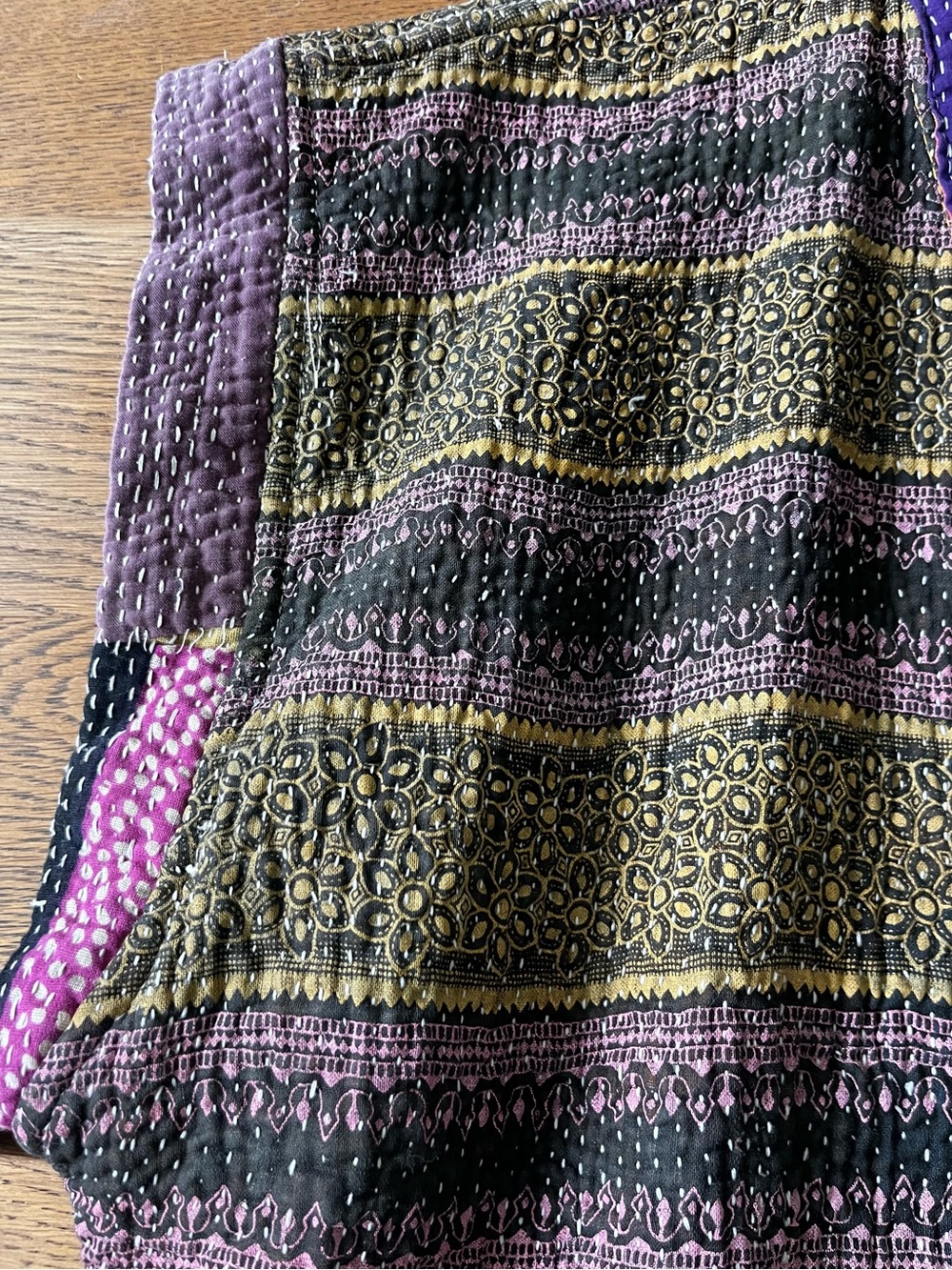 Nomad Purple & Gray Patchwork Kantha Handmade Vest. Stunning!! - Picture 14 of 14